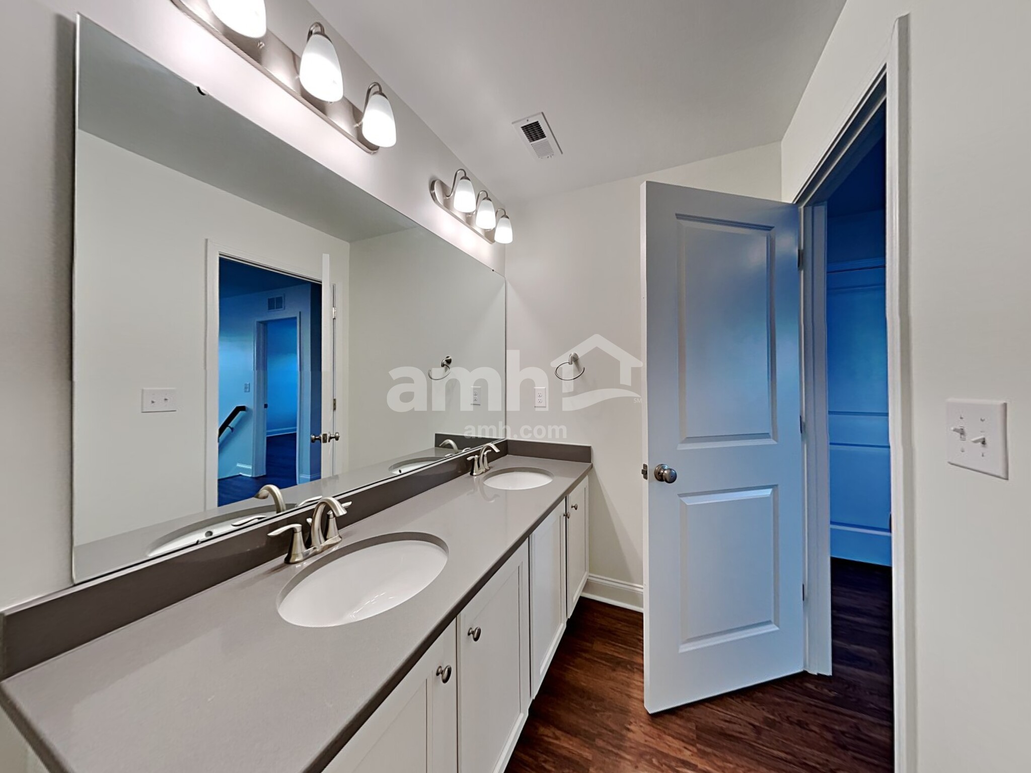 Building Photo - 3791 Blackshear Pl