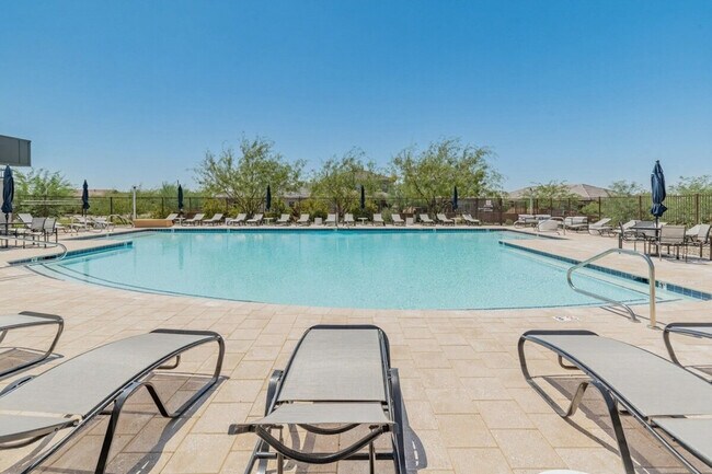 Building Photo - 5972 E Sinclair St