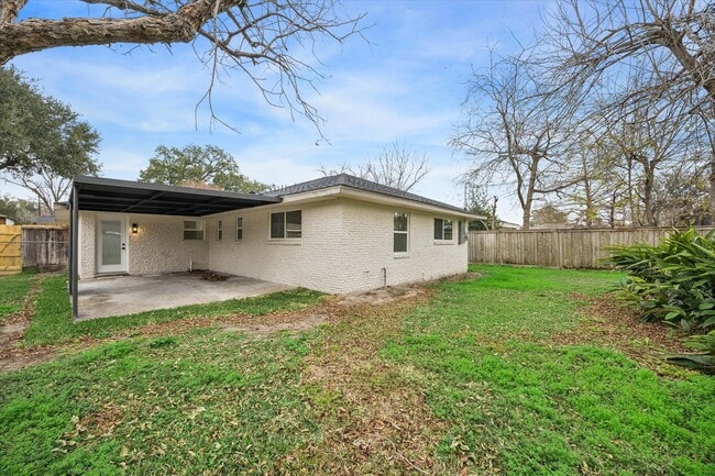 Building Photo - 9627 Vilven Ln