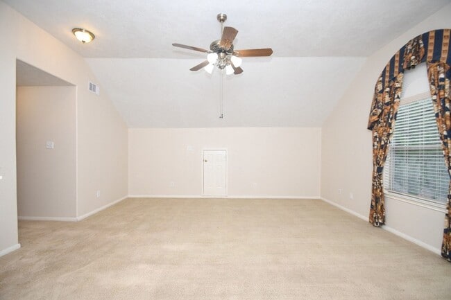 Building Photo - 10430 Sanibel Falls Ct