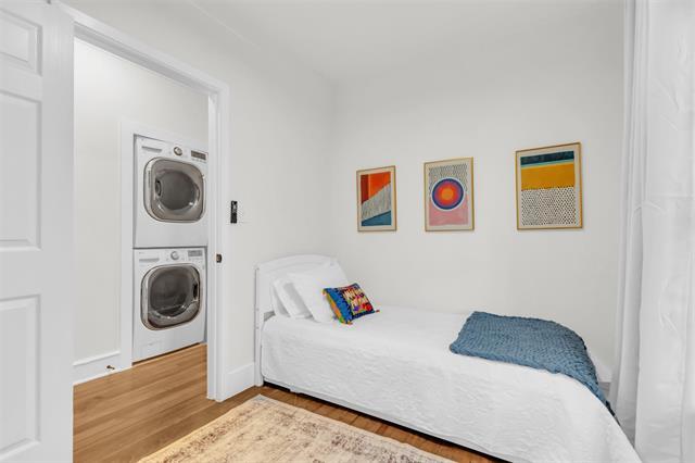 Building Photo - 4121 Junius St