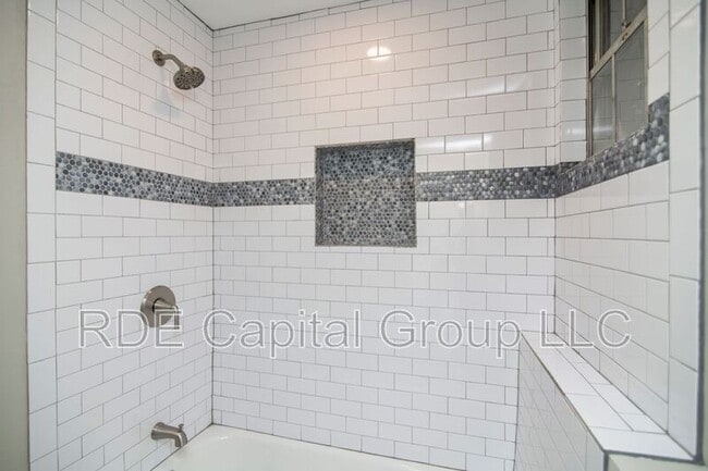 Building Photo - 4421 Ida Way