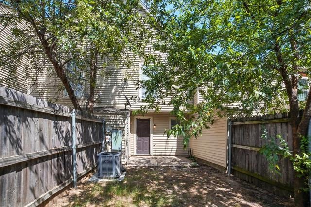 Building Photo - 2273 Aspen Dr