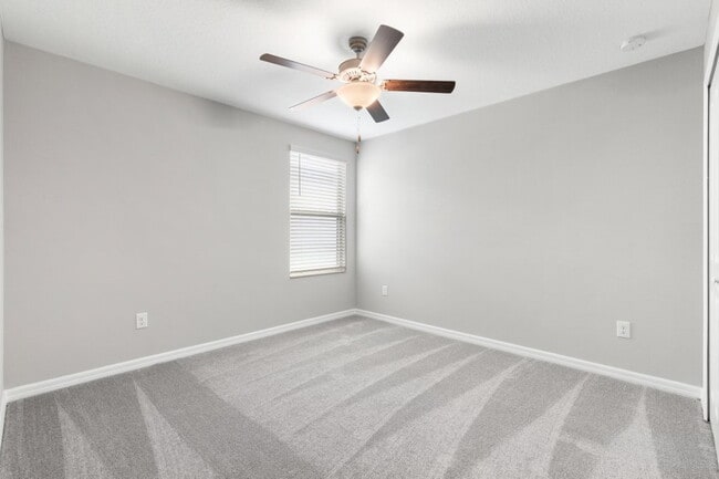 Building Photo - LIKE NEW Home For Rent in Touchstone!