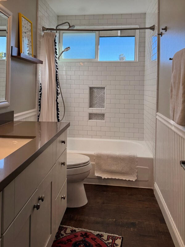 Building Photo - 6902 Vista Del Sol Dr