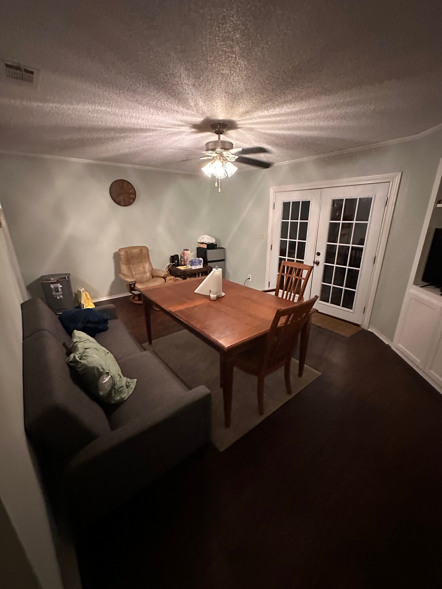 Building Photo - 600 Bagby Ave