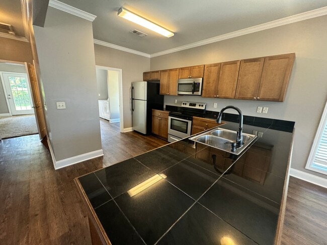 Building Photo - 3BR/2.5BA For Rent