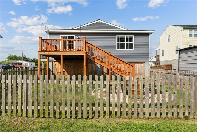 Building Photo - Poquoson