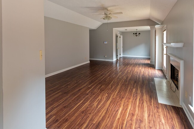 Building Photo - Home for Rent in Dalraida