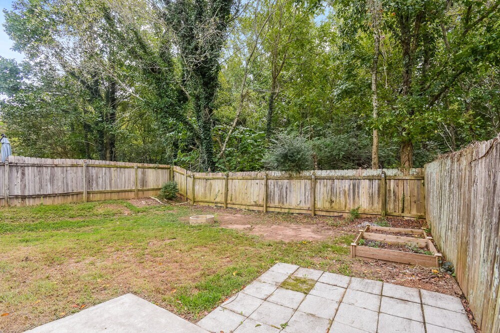 Building Photo - 2375 Keenland Ct