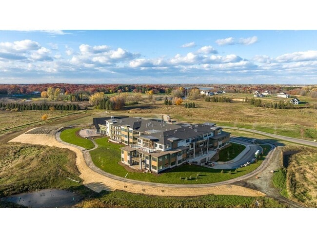 Building Photo - 1 Hill Farm Rd