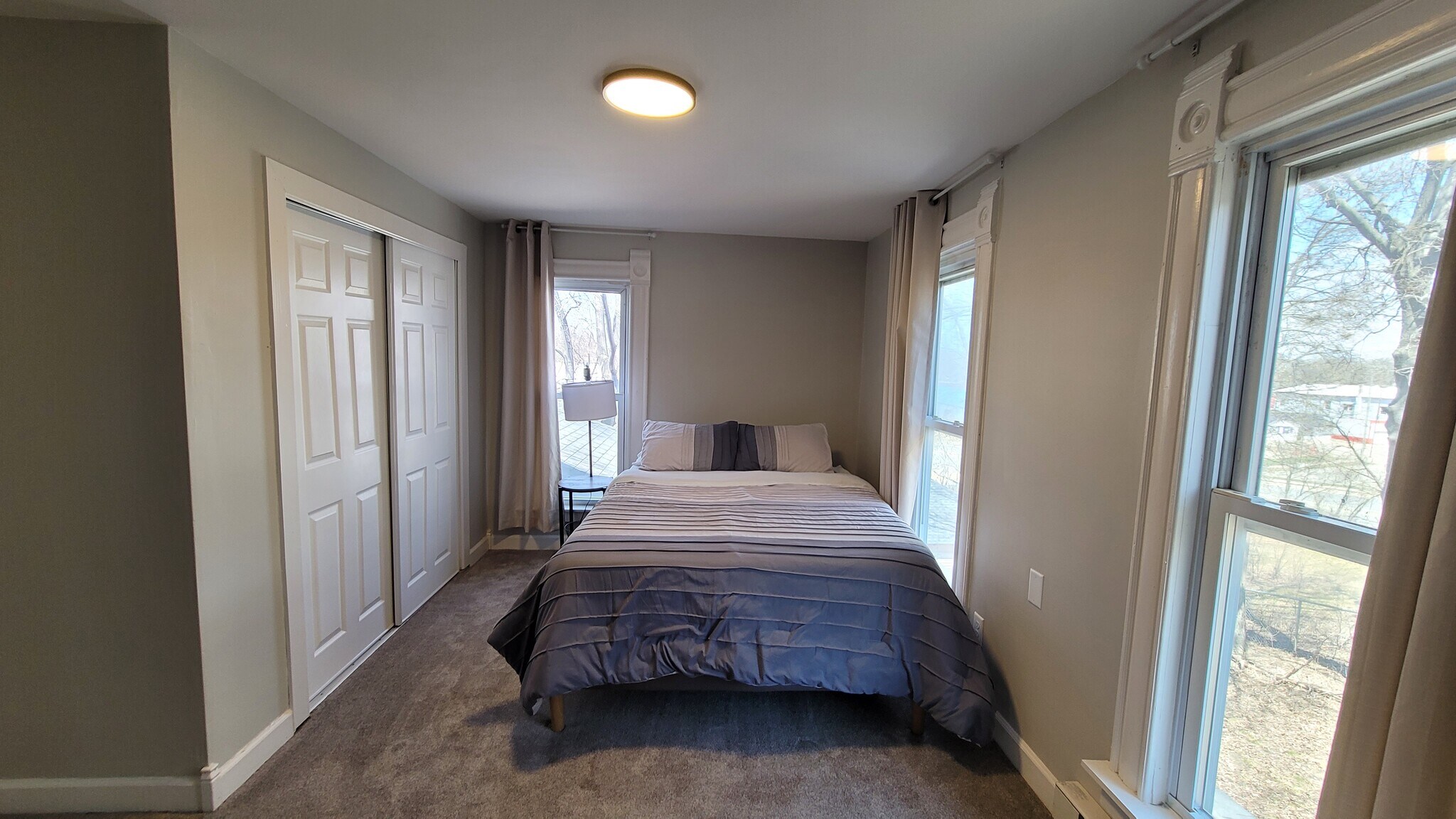 Building Photo - 125 Litchfield Ave SE