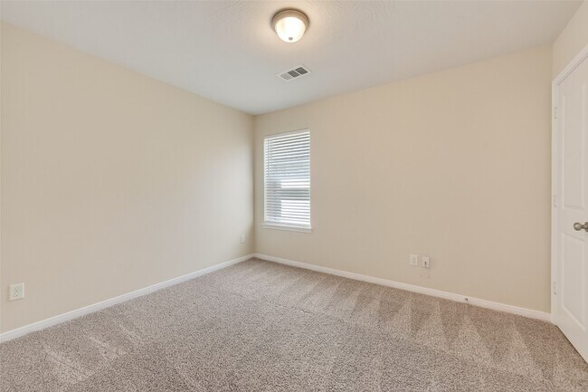 Building Photo - 14371 N Summerchase Cir