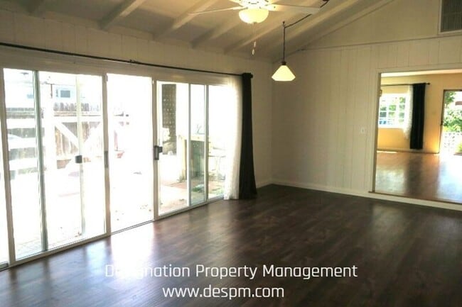 Building Photo - 1809 N Rose St