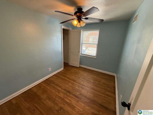 Building Photo - 240 Palmer St