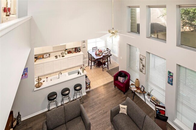 Building Photo - 122 Crystal Reef Dr