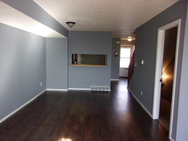 Building Photo - 7508 Banner Ct