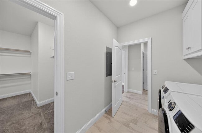 Building Photo - 730 Winston pl