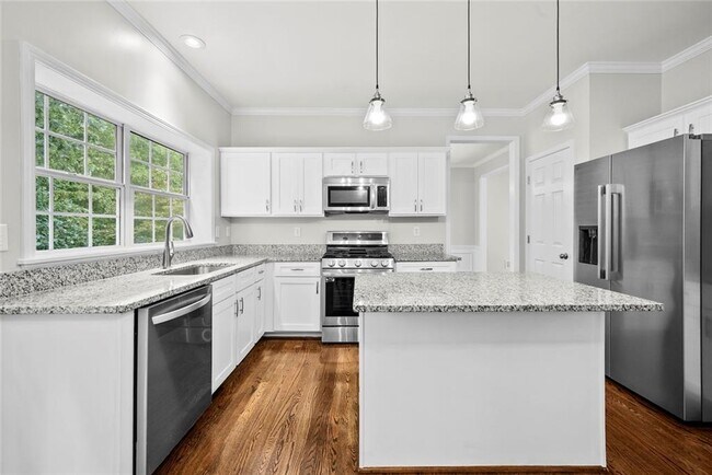 Building Photo - 2371 Traywick Chase