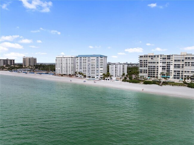 Building Photo - 1750 Benjamin Franklin Dr