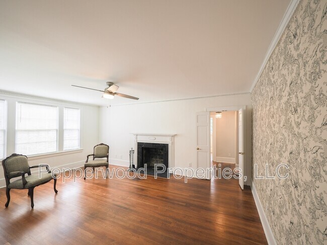 Building Photo - 771 Palmetto St