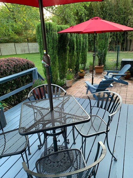 Building Photo - 24 Worthy Way