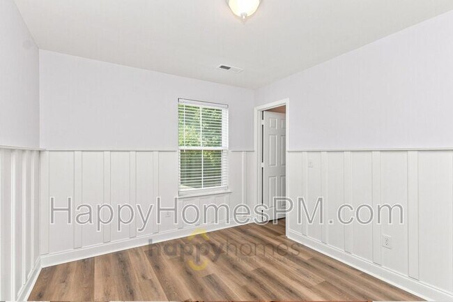 Building Photo - 341 Chemistry Cir
