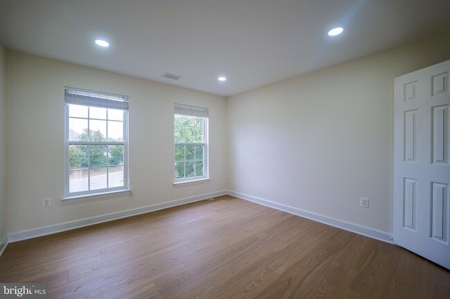 Building Photo - 7709 Killbarron Dr