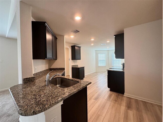 Building Photo - 7922 Vacek Meadows Loop