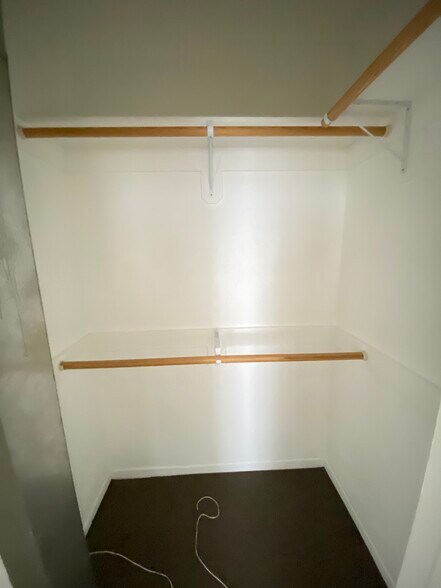 Building Photo - 23 Union Ave