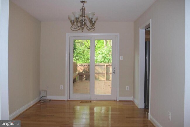 Building Photo - 17407 Gallagher Way