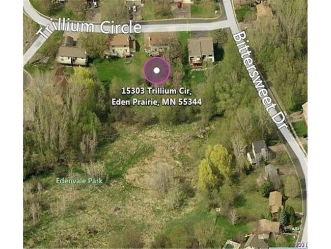 Primary Photo - 15303 Trillium Cir