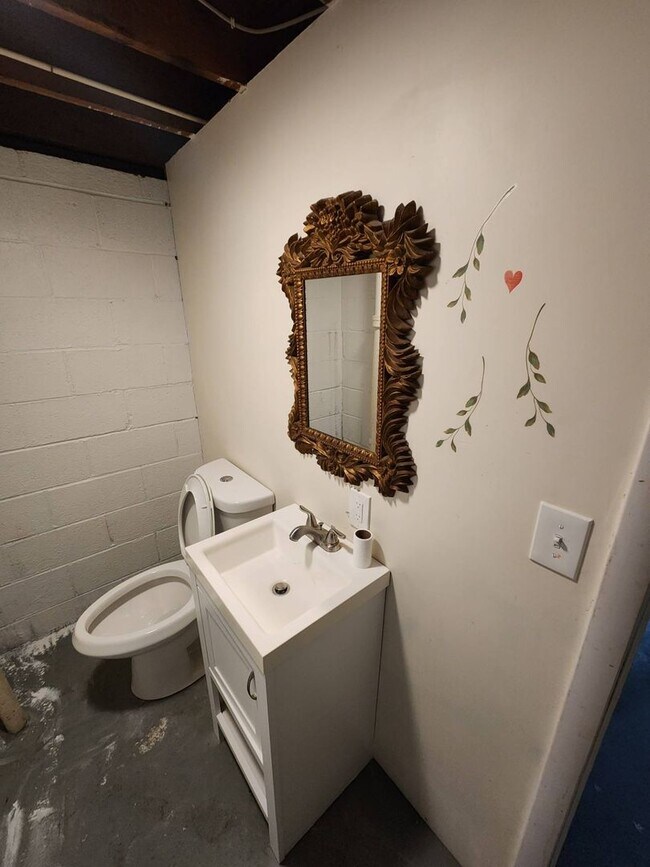 Building Photo - Move-In Special: Save $300 on This Charmin...