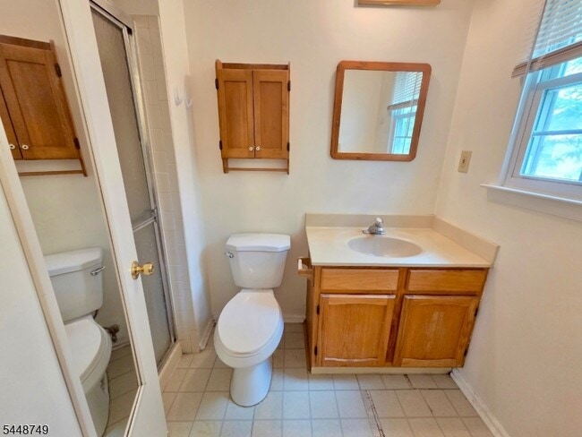 Building Photo - 200 Bamburgh Ct