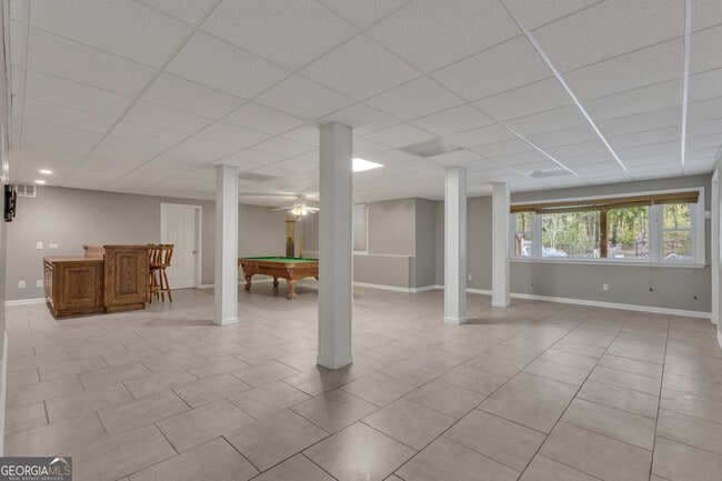 Building Photo - 135 Handshaker Ct