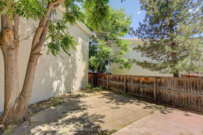 Building Photo - Evolve Real Estate: Bright & Spacious Home in Denver’s Green Valley Ranch! Available May 1st