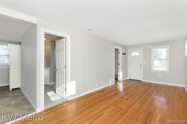 Building Photo - 1216 Cherokee Ave