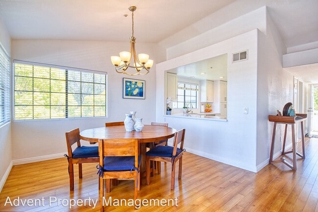 Building Photo - 16430 Avenida Venusto