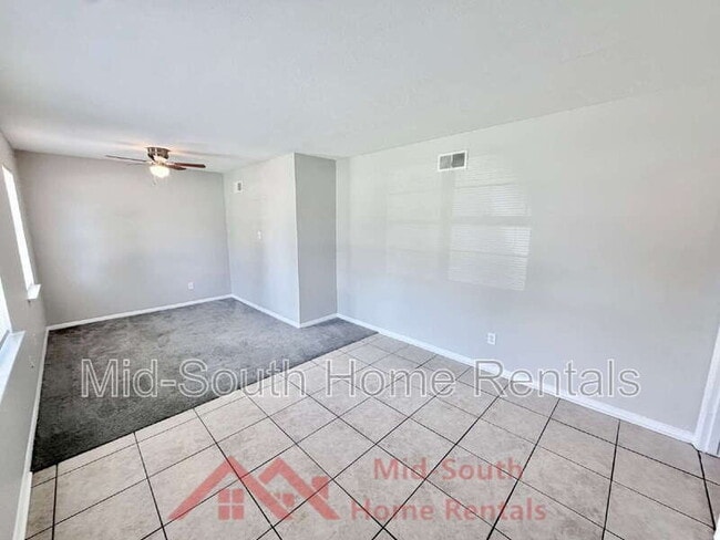 Building Photo - 3243 Boone St