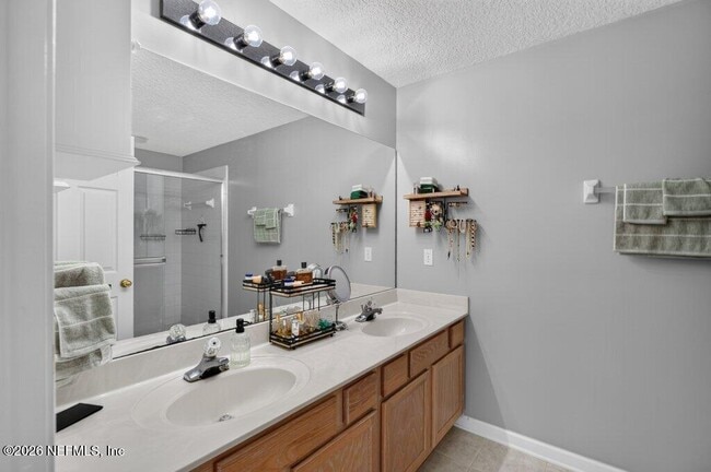 Building Photo - 77 Jardin De Mer Pl