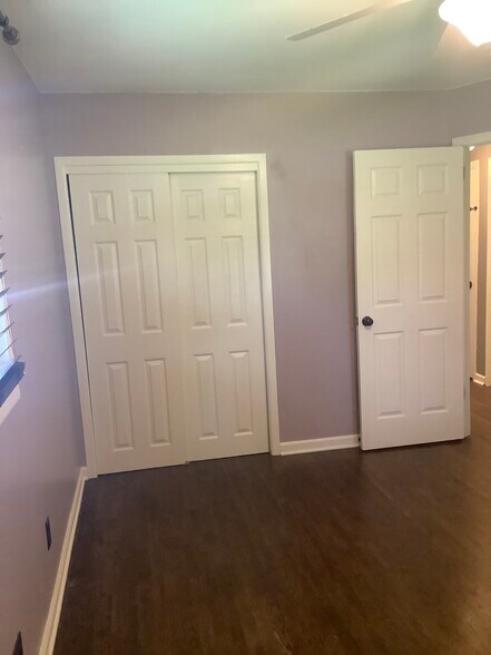 Bedroom #3 closet - 6 Redwood Rd