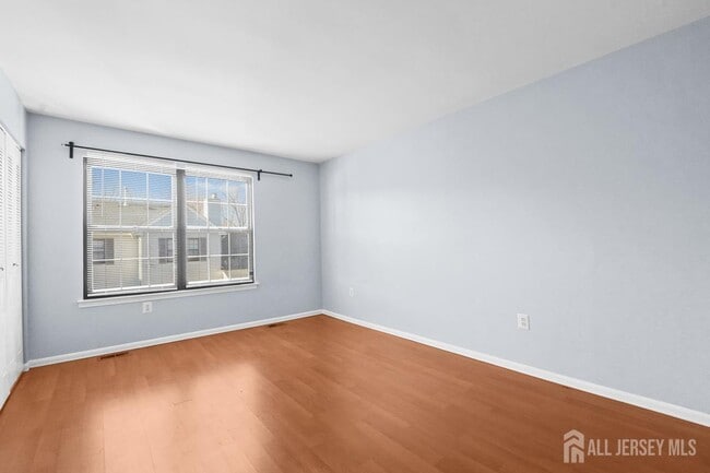 Building Photo - 19 Covington Ct