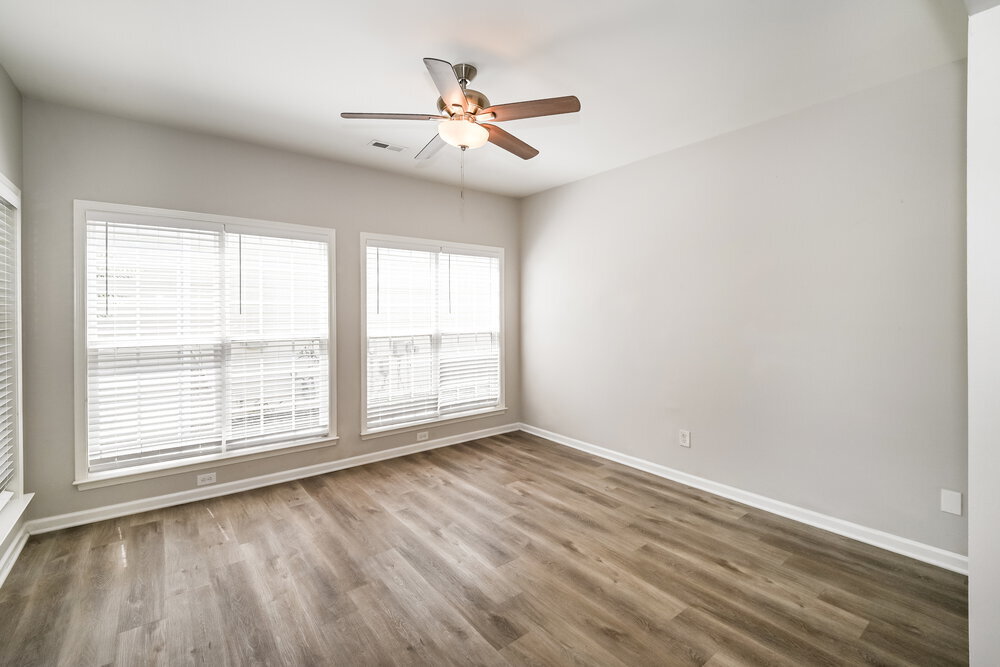 Building Photo - 4915 Stowe Derby Dr