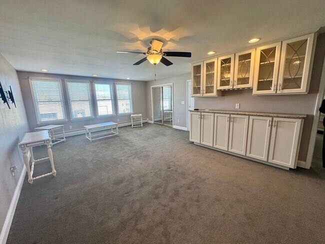 Building Photo - 789 Mt Pleasant St