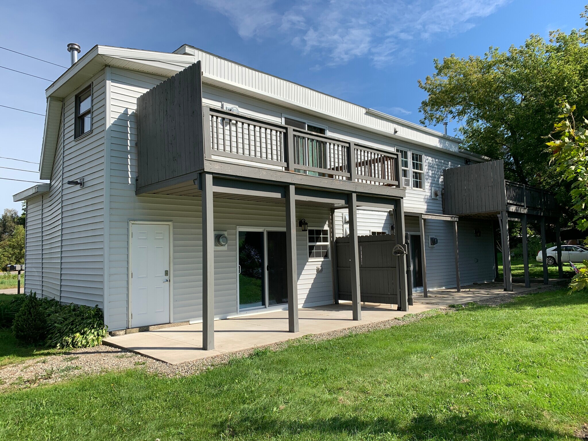 Building Photo - 1602 French Creek Mina Rd