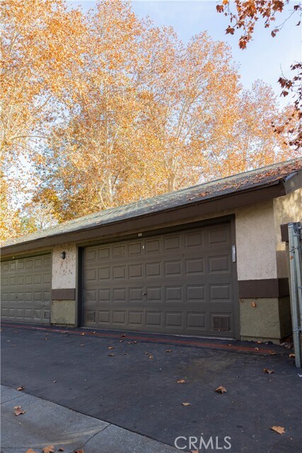 Building Photo - 1219 Edwards St
