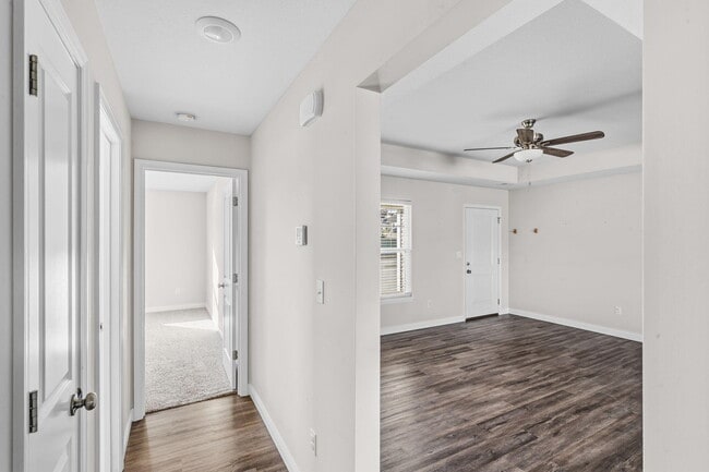 Building Photo - 5556 Sweetgum Cir