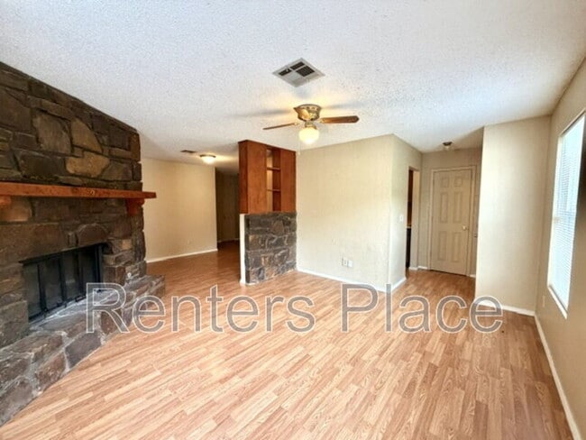 Building Photo - 4233 S 35th W Ave