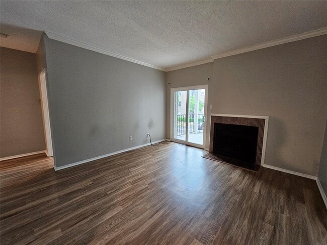 Building Photo - 12166 Metric Blvd