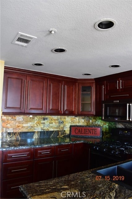 Building Photo - 703 Via Presa